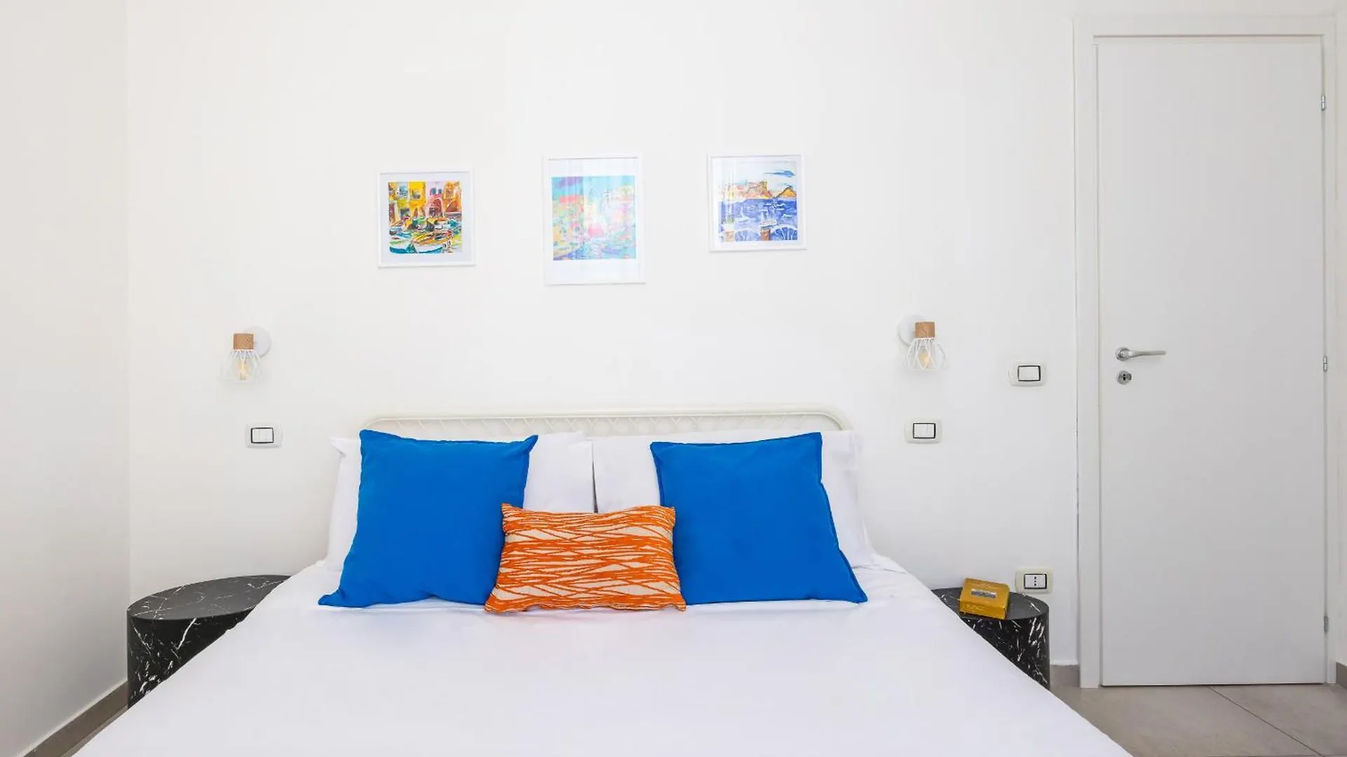 Quartieri Spagnoli Housing By Wonderful Italy Naples Italy