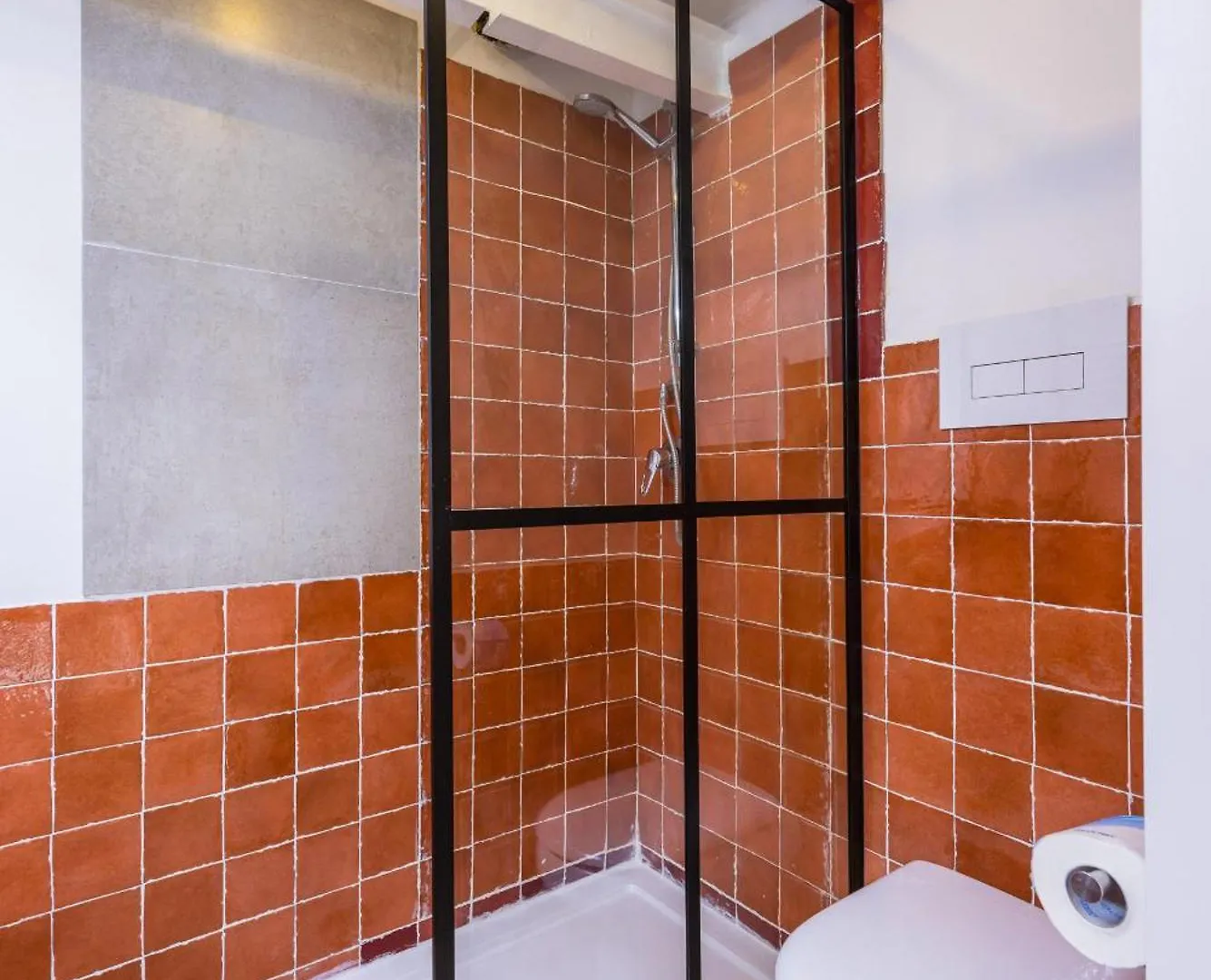 Quartieri Spagnoli Housing By Wonderful Italy Naples Italy