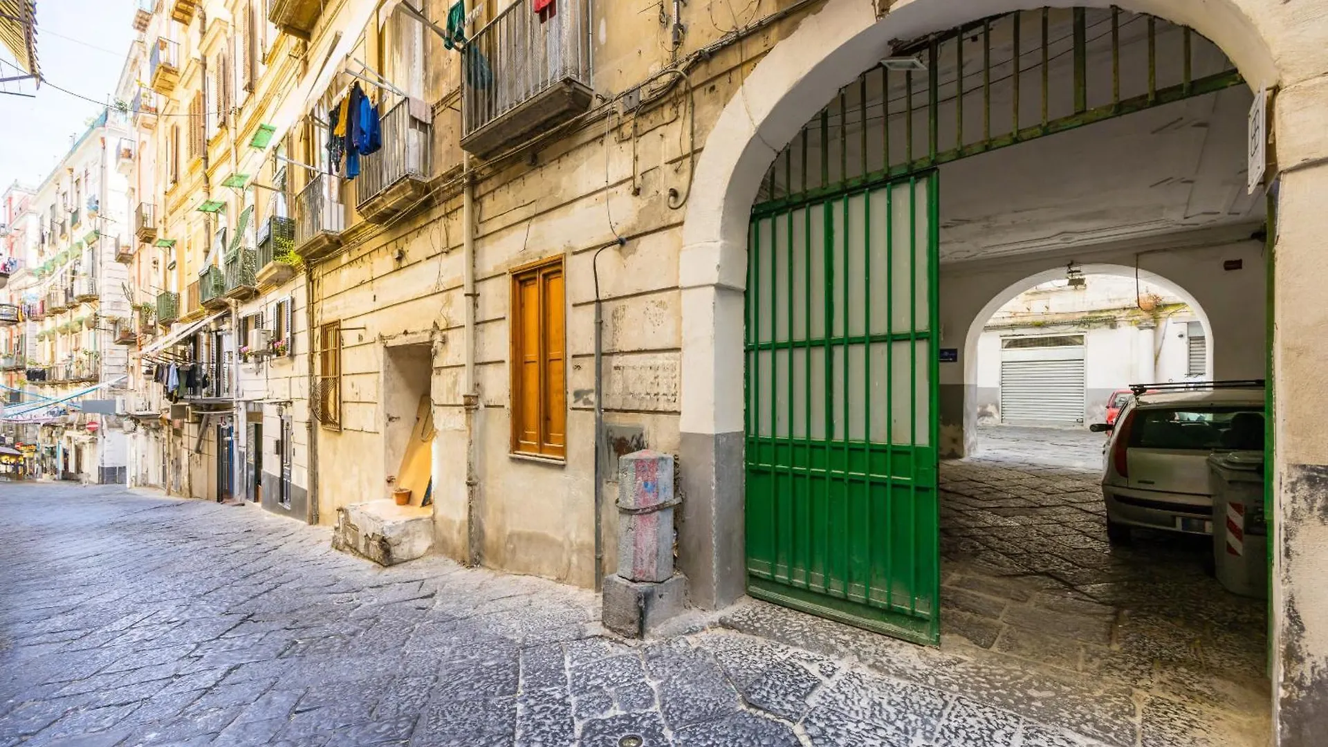 Quartieri Spagnoli Housing By Wonderful Italy Naples Guest house